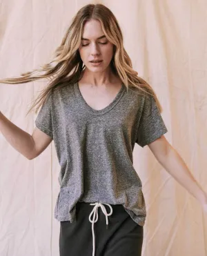 THE GREAT - The U-Neck Tee in Heather Grey